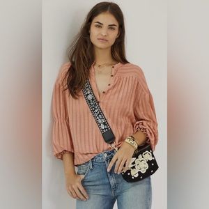 NWT Anthropologie Romy Textured Peasant Henley Blouse Blush Pink Sz L
